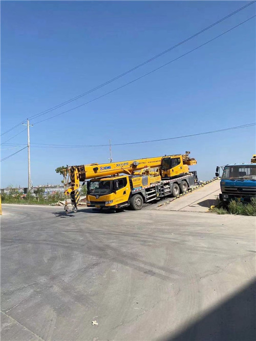 英山县吊车作业时，可能会产生哪些额外收费项目？